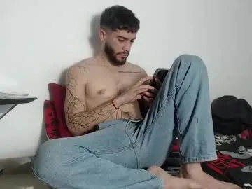 Perfektra – webcam model profile photo Image 11