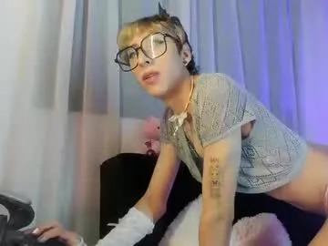 CassieGil – webcam model profile photo Image 12