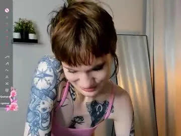 CassieGil – webcam model profile photo Image 18