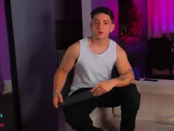 GianaBravo – webcam model profile photo Image 17