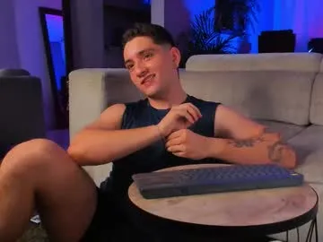 GianaBravo – webcam model profile photo Image 18