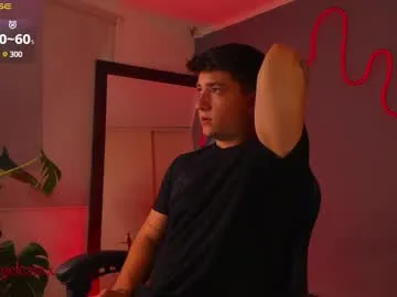 GianaBravo – webcam model profile photo Image 5