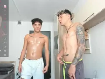 Perfektra – webcam model profile photo Image 6