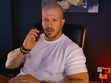 RafaelaKovalenkoo – webcam model profile photo Image 6