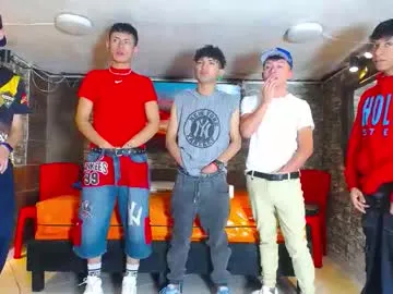 Donovan_Desmond – webcam model profile photo Image 14