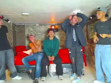 Donovan_Desmond – webcam model profile photo Image 7