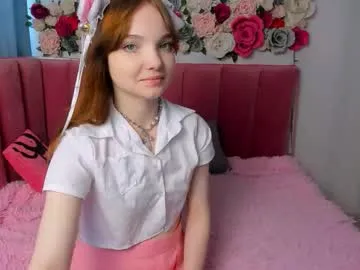 CassieGil – webcam model profile photo Image 5