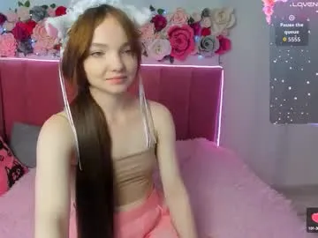 CassieGil – webcam model profile photo Image 9