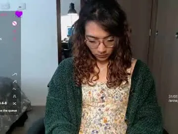 OrianaFalacci – webcam model profile photo Image 3