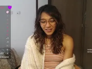 OrianaFalacci – webcam model profile photo Image 7