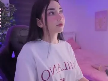 CassieGil – webcam model profile photo Image 12