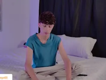 HANNIA_BAILEYS – webcam model profile photo Image 2