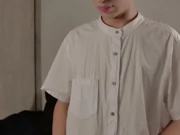 HANNIA_BAILEYS – webcam model profile photo Image 6