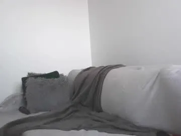 CassieGil – webcam model profile photo Image 4