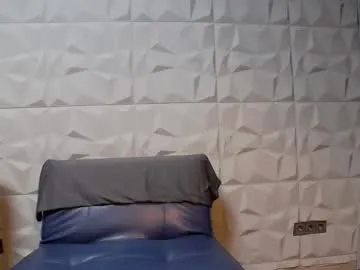 LizyMilleren – webcam model profile photo Image 11