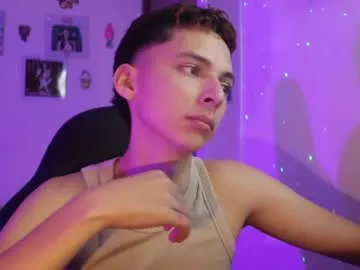 SeleneRousss – webcam model profile photo Image 12