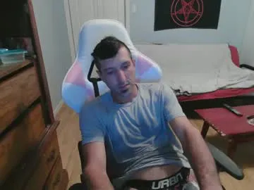 HugeTitties – webcam model profile photo Image 12