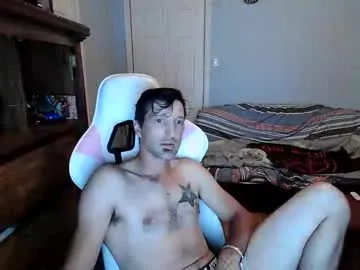 HugeTitties – webcam model profile photo Image 9