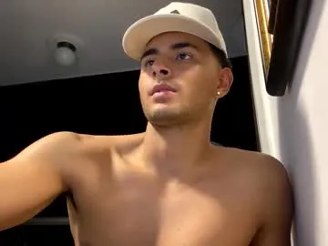 PaolaFalkon – webcam model profile photo Image 7