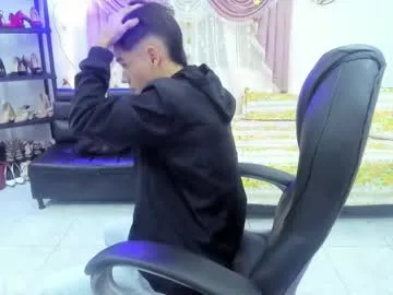 EmilyWeston – webcam model profile photo Image 13