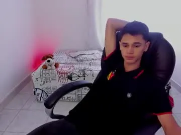 EmilyWeston – webcam model profile photo Image 18