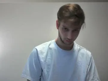 curlytwinkboy – webcam model profile photo Image 5