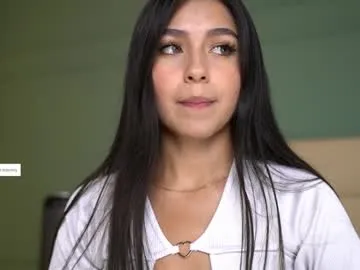 alanna_Micheles – webcam model profile photo Image 15