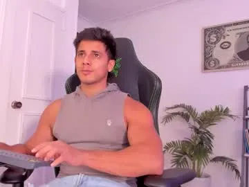 JuliaQuinn – webcam model profile photo Image 13