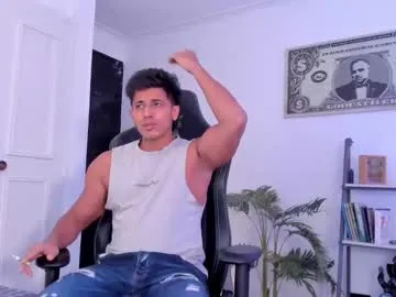 JuliaQuinn – webcam model profile photo Image 2