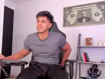 JuliaQuinn – webcam model profile photo Image 6