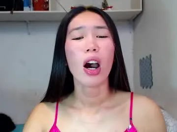 ClaraVanessa – webcam model profile photo Image 10