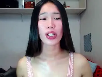 ClaraVanessa – webcam model profile photo Image 12