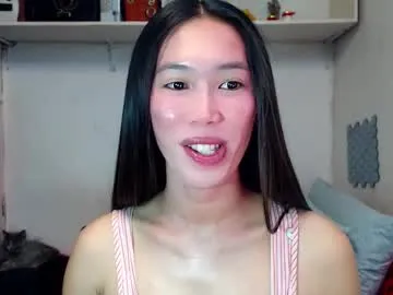 ClaraVanessa – webcam model profile photo Image 13