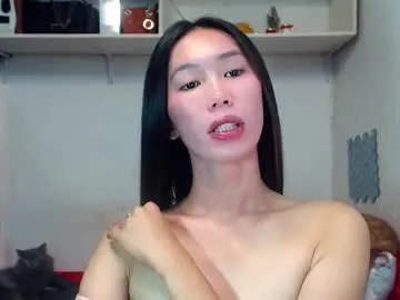 ClaraVanessa – webcam model profile photo Image 14