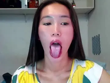 ClaraVanessa – webcam model profile photo Image 19