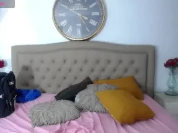 CataleyaLeen – webcam model profile photo Image 2