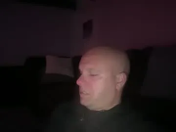 AntonioWest – webcam model profile photo Image 14