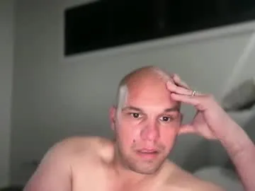 AntonioWest – webcam model profile photo Image 19