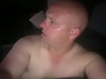 AntonioWest – webcam model profile photo Image 5