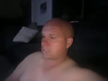 AntonioWest – webcam model profile photo Image 9