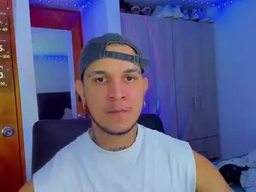 EmiRoseth – webcam model profile photo Image 15