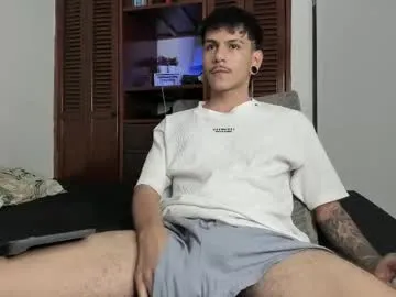 AshleyPusset – webcam model profile photo Image 10