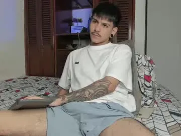 AshleyPusset – webcam model profile photo Image 17