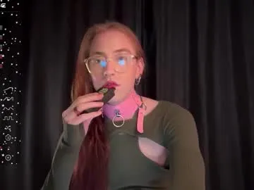 MissSweetCream – webcam model profile photo Image 16