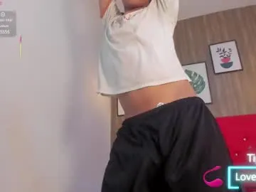 CassieGil – webcam model profile photo Image 4