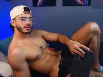 SofieLee – webcam model profile photo Image 19