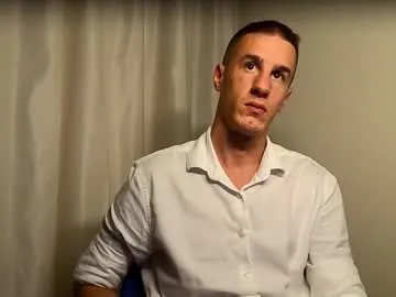 AmyBelmontt – webcam model profile photo Image 10