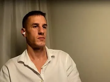 AmyBelmontt – webcam model profile photo Image 12