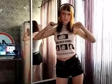 alanna_Micheles – webcam model profile photo Image 3