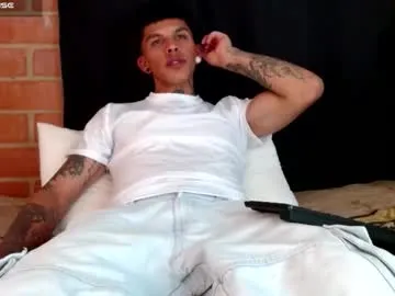 ROXSANNE – webcam model profile photo Image 8